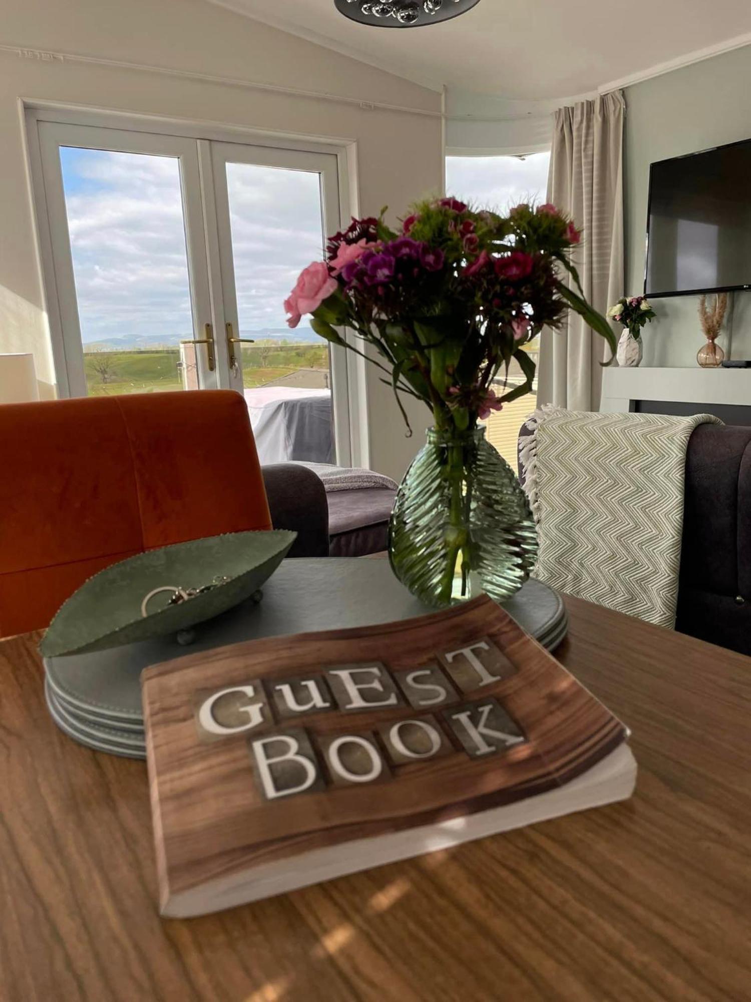 Ribble Valley Lodge Retreat جيسبورن المظهر الخارجي الصورة